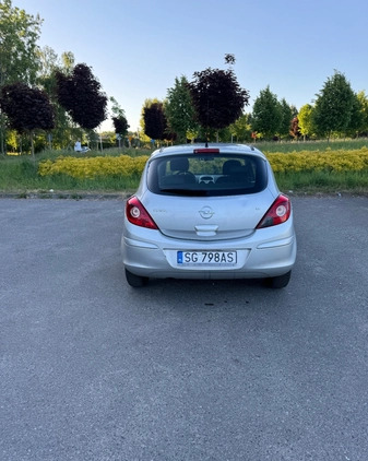 Opel Corsa cena 9900 przebieg: 157000, rok produkcji 2008 z Gliwice małe 121